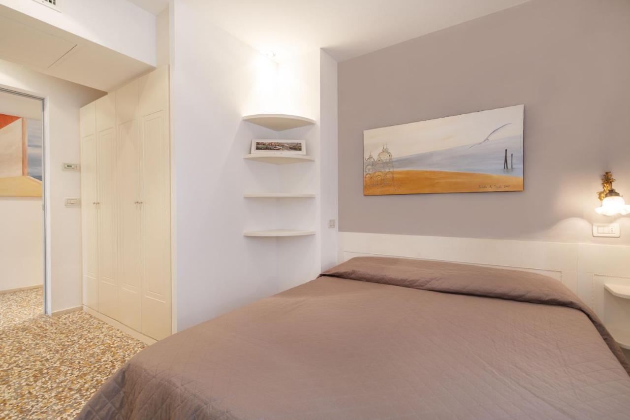 Friari Suite-Luxury Apt. Close To Rialto Bridge Veneţia Exterior foto